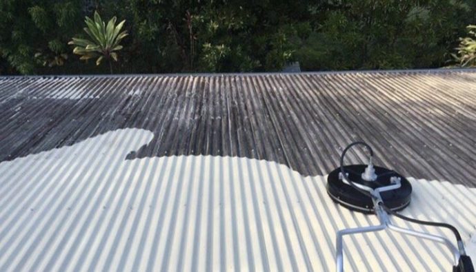 roof pressure clean sunshine coast