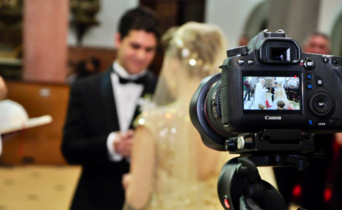Gold Coast wedding videographer
