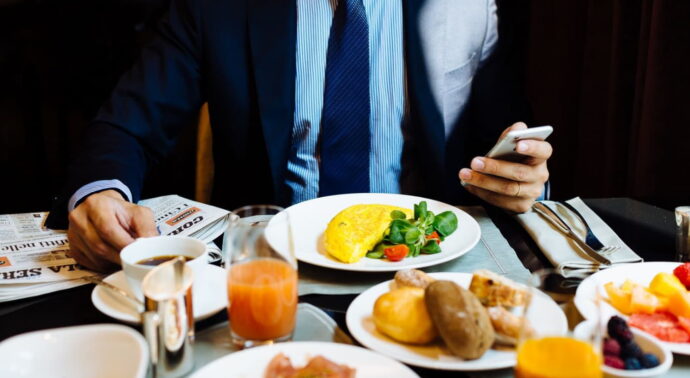 business breakfasts in Gold Coast